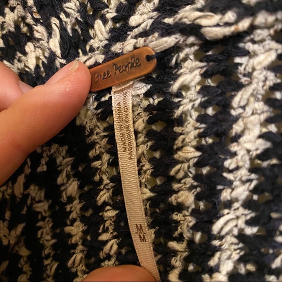 Free people • black & white striped knit cardigan - Picture 3 of 5
